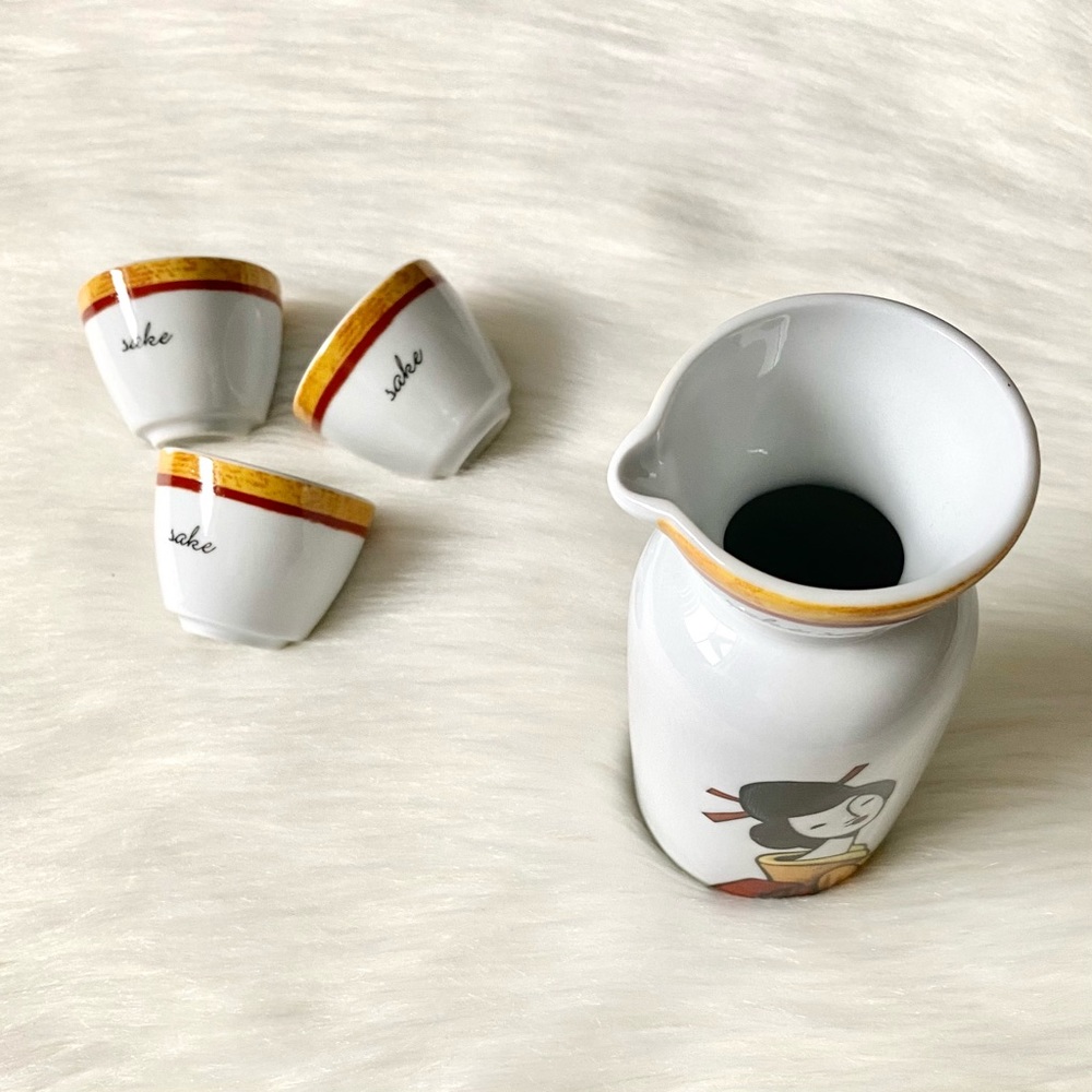 (❤️3/$30)Sake Set - Picture 2 of 2